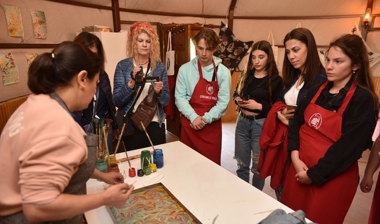 Erasmus öğrencileri Çorumlu Obasında