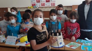 Mutfak atıklarından gübre ürettiler