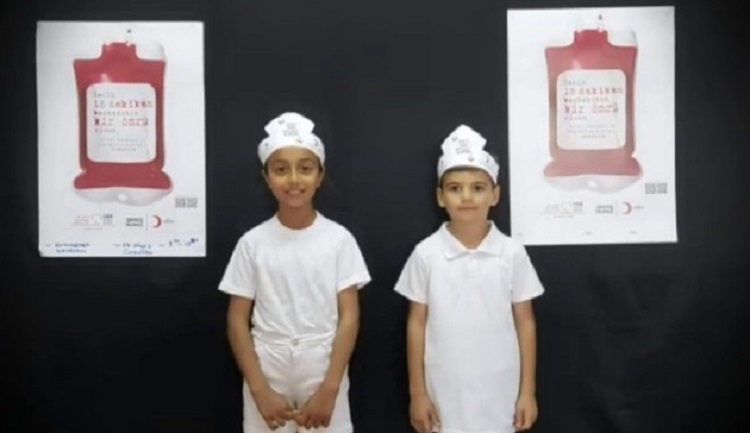 Öğrencilerden kan bağışına klipli destek