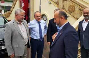 Çorum Milletvekili hacca gidiyor