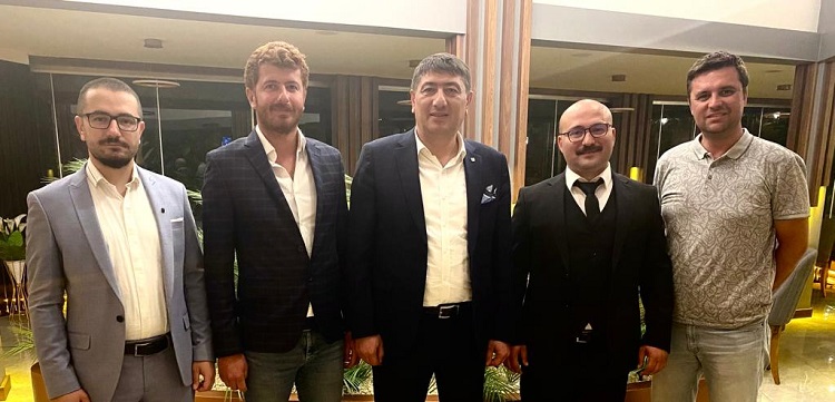 Kılıç ve yönetimi güven tazeledi