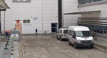 Evinin banyosunda canına kıydı