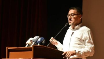 Ünlü şairin oğlu babasını anlattı