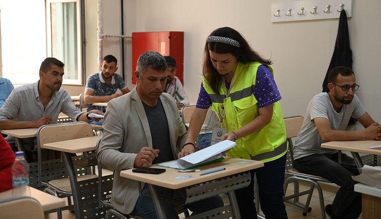 Çokiş kaynakçıları sektöre hazırlıyor