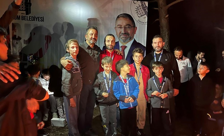 Babalar ve çocuklar kampta buluştu!