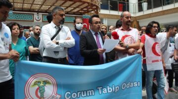 Doktorlar 1 günlüğüne iş bıraktı!