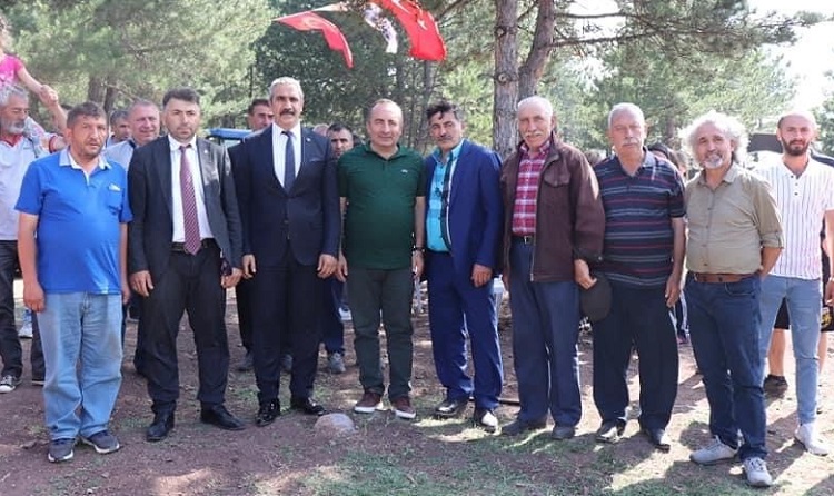 Başkan İbik Köyü şenliklerine katıldı