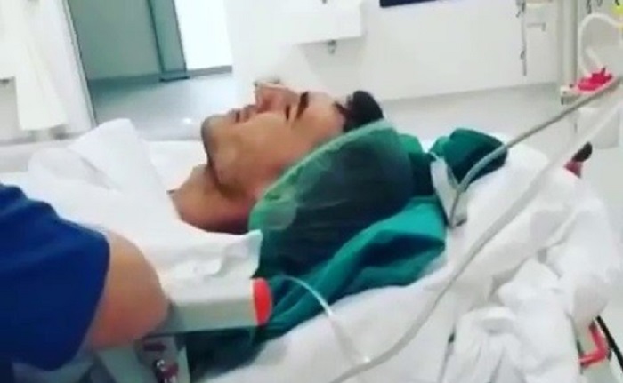 Narkozun etkisiyle ezan okudu!