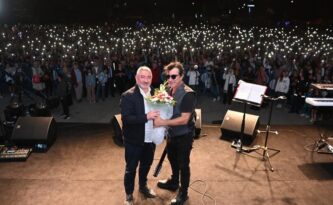 Çorum’da Grup Ayna rüzgarı esti