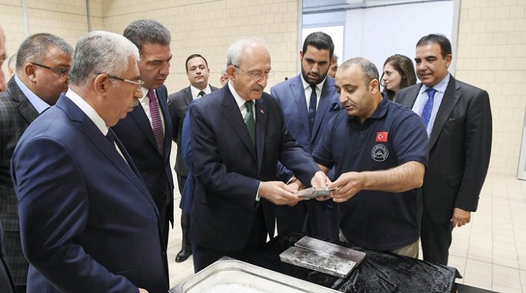 Kılıçdaroğlu’ndan Ahlatçı’ya övgü