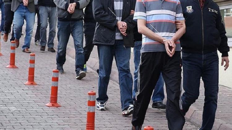 Emniyet 3 ayrı operasyon yaptı!