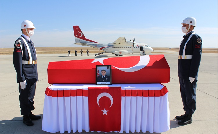 Şehidimizin kanı yerde kalmadı