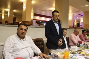 Emniyet müdürüne veda yemeği