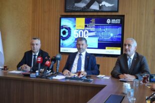 Ahlatçı’dan yazılımcılara istihdam