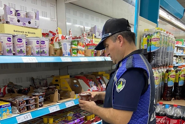 Marketlerde fiyat ve hijyen denetimi