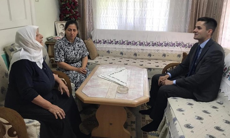 Kaymakamın ilk ziyareti şehit ailesine