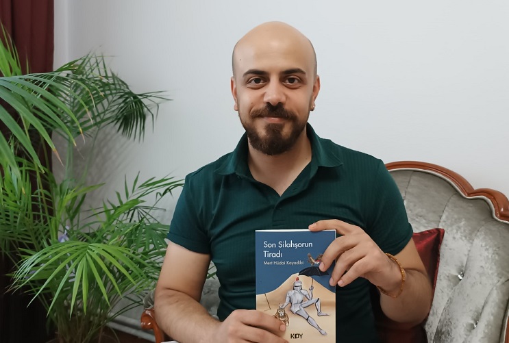 Çorumlu Öğretmenin İlk Kitabı Çıktı