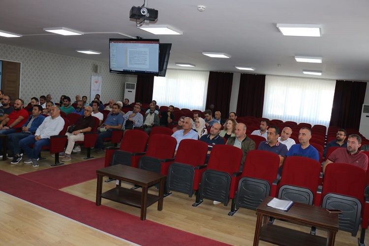 Zirai ilaç bayii toplantısı yapıldı