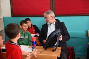 Belediye’den eğitime tam destek