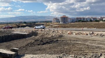 Çevre yolu kavşağı yıl sonuna bitecek!