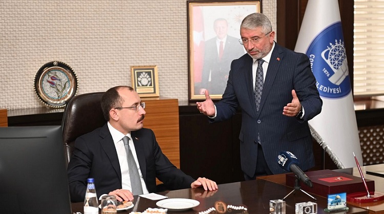 Ticaret Bakanından Aşgın’a ziyaret