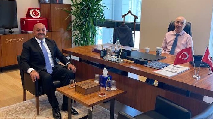 Projeler ile ilgili bilgi verdi