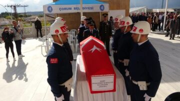 Çorum Şehit evladını uğurladı!