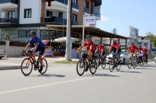 Bisikletle şehir turu düzenleniyor