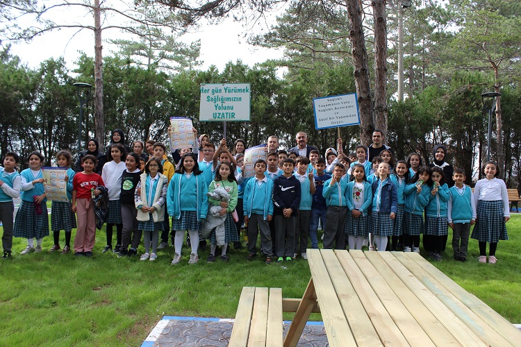 Millet Bahçesi çocuklarla şenlendi