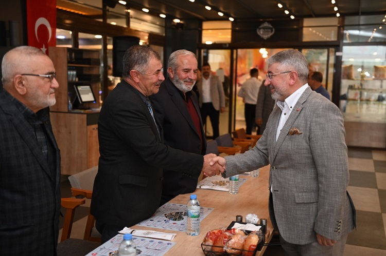 Başkan Aşgın Muhtarlarla buluştu