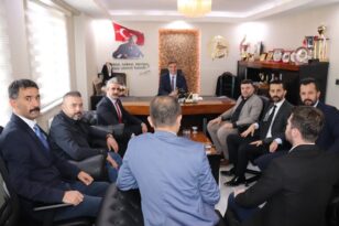 MHP’den Baro’ya nezaket ziyareti