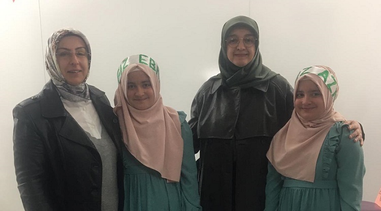 Çorum’da ikiz kardeşler hafız oldu