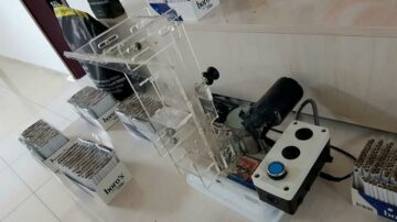 Kaçak tütünleri sarıp satıyorlar!