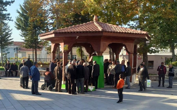 Yaşlı adam şadırvanda vefat etti!