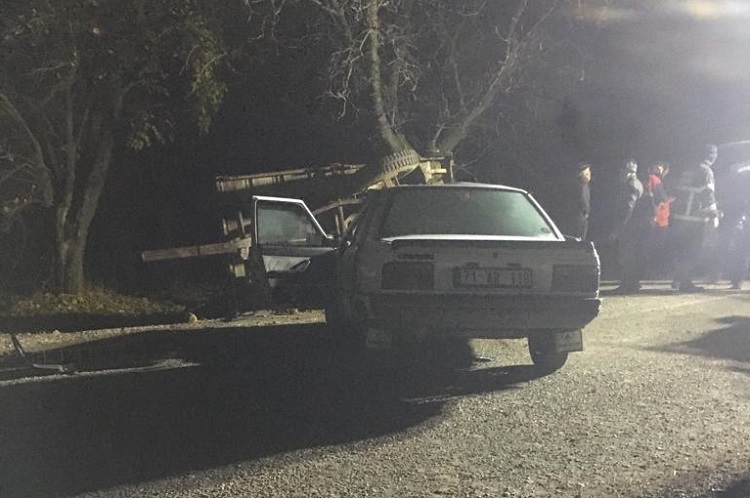 Traktöre çarptı hayatını kaybetti