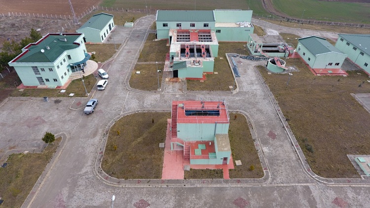 Yatırımlar hız kesmeden devam ediyor