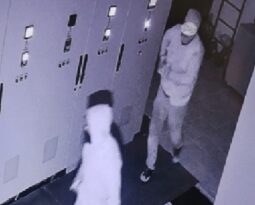 Jandarma kablo hırsızlarının peşinde!