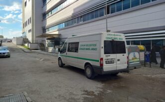 Pazarda düşen kadın hayatını kaybetti