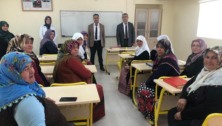 Köy yaşam merkezi faaliyete başladı