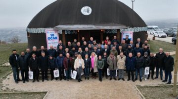 Başkan Aşgın gazetecileri unutmadı