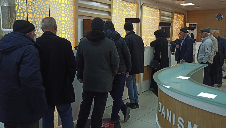 Belediye vezneleri merkezde hizmette