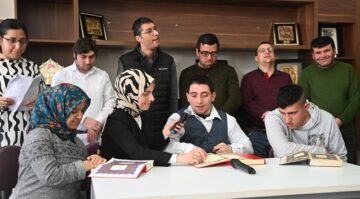 Engelleri aşıp Kur’an ile buluştular