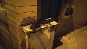 Kavgayı ayıran annesini vurdu!