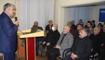 Türk Ocaklarında Erol Güngör konferansı