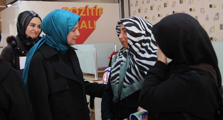 Azime Çiftçi taleplerini dinledi