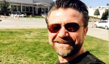 Reklamcı iş kazasında hayatını kaybetti