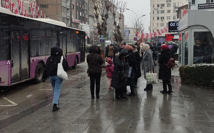 Çorum’da deprem panik yarattı!