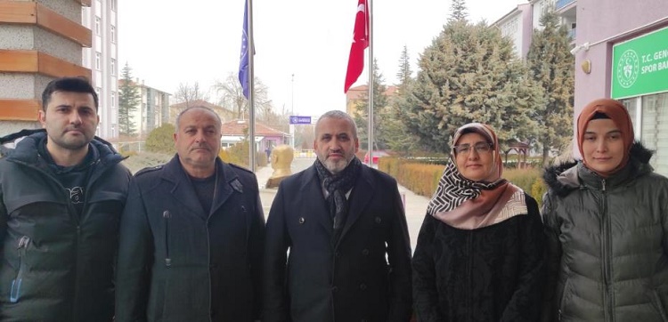 Depremzedeler yurtlara yerleştiriliyor