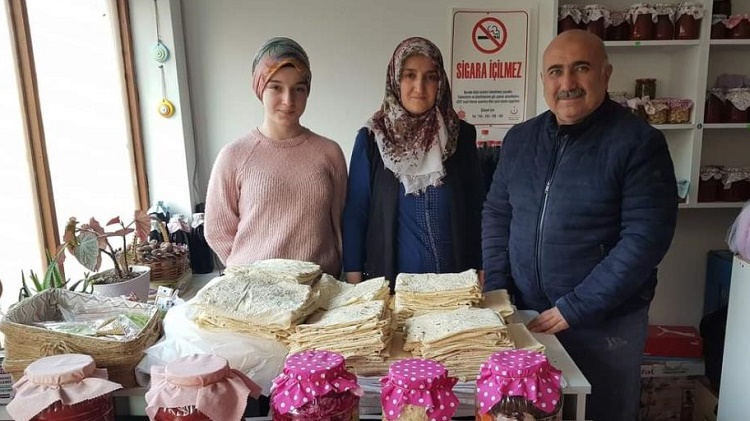 Bayatlı kadınlar kolları sıvadı