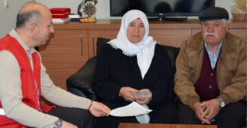 Umre parasını bağışladılar